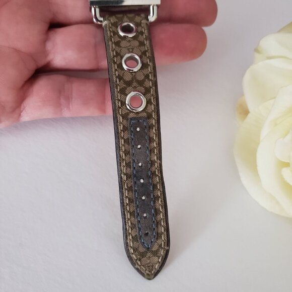 Vtg Coach Tank Watch Swiss Quartz Stainless Water Resistant Signature “C” Band - Picture 8 of 16